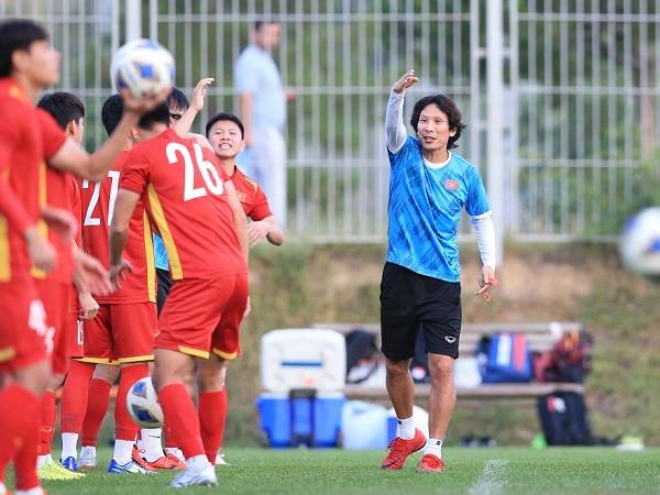 Tin bóng đá trong nước 20/6: U23 Việt Nam vượt mặt Nhật Bản và Hàn Quốc