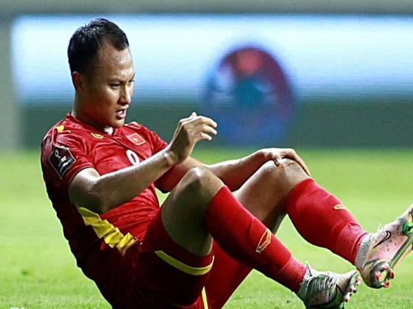 Tin bóng đá Việt Nam 1/12: Trọng Hoàng giã từ tuyển Việt Nam