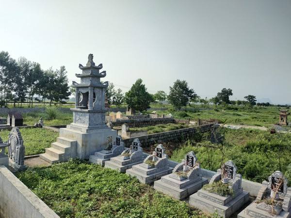 Mơ thấy 3 ngôi mộ có ý nghĩa gì con số gì may mắn