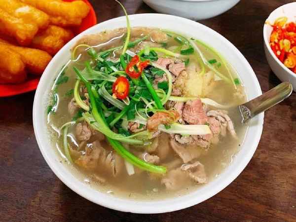 Mơ thấy ăn phở nhưng bị thiếu đồ