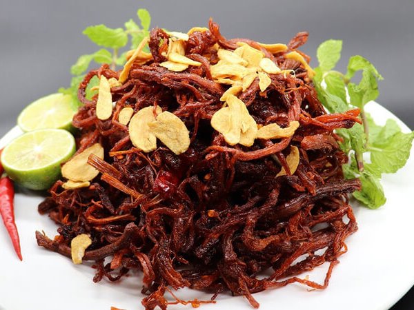 Ngủ mơ thấy thịt bò khô mang nhiều điềm báo thú vị?