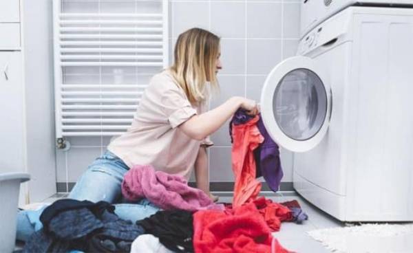 Mơ thấy giặt nhiều quần áo cùng lúc