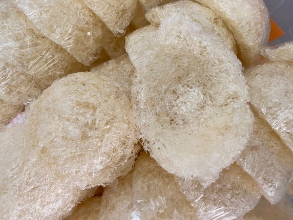 Chiêm bao thấy tổ yến có tổ nhỏ