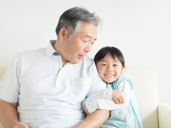 Nằm mơ thấy ông ngoại là điềm gì? Dự báo hung hay dữ?