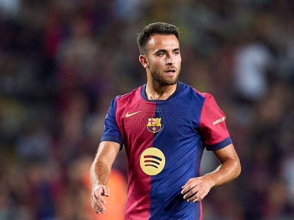 Tin Barca: Eric Garcia cam kết tương lai cùng Barcelona