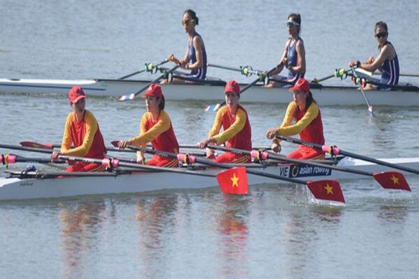 Đánh giá từ HLV và ban chuyên môn