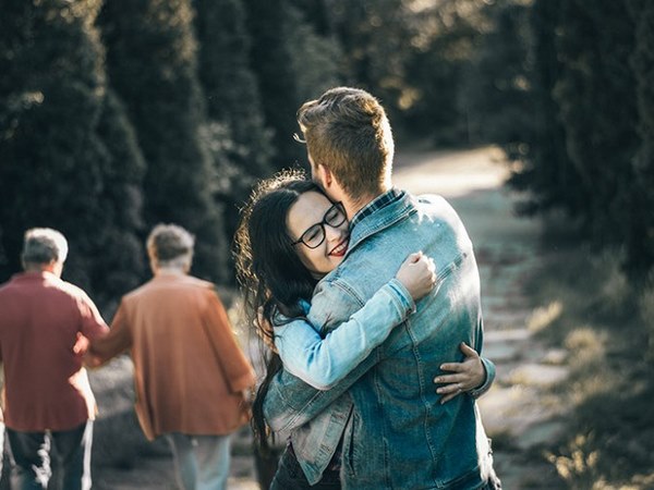 Nằm mơ thấy người yêu cũ muốn quay lại là điềm gì?