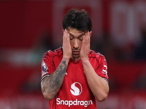 Án treo giò và nguy cơ phá hỏng tham vọng MU tại Champions League